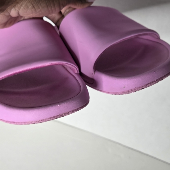 lululemon athletica Light Pink Slide Sandals - Picture 5 of 6